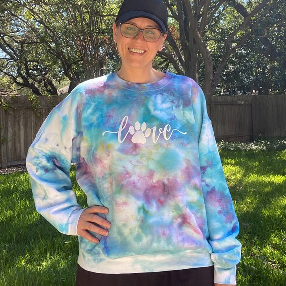 Tops - Tie Dye Love Sweatshirt